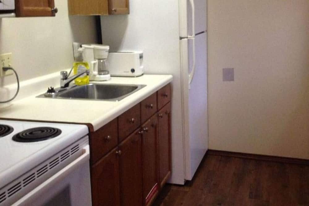 Photo of Kitchen in Grand Bend