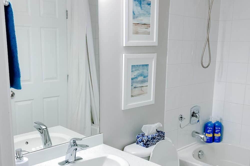 Photo of Bathroom in North End