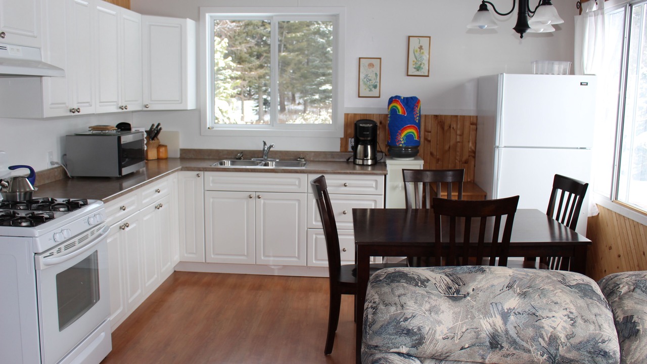 Photo of Kitchen in Okanagan-Similkameen