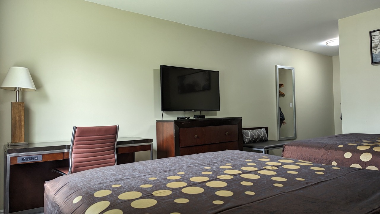 Photo of Bedroom in Bracebridge