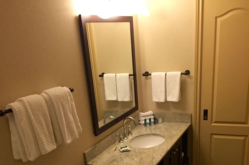 Photo of Bathroom in Kelowna Central Business District
