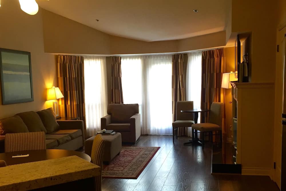 Photo of Livingroom in Kelowna Central Business District