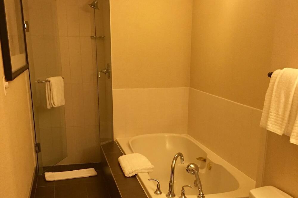 Photo of Bathroom in Kelowna Central Business District
