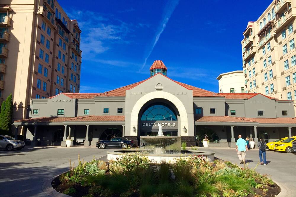 Photo of Others in Kelowna Central Business District