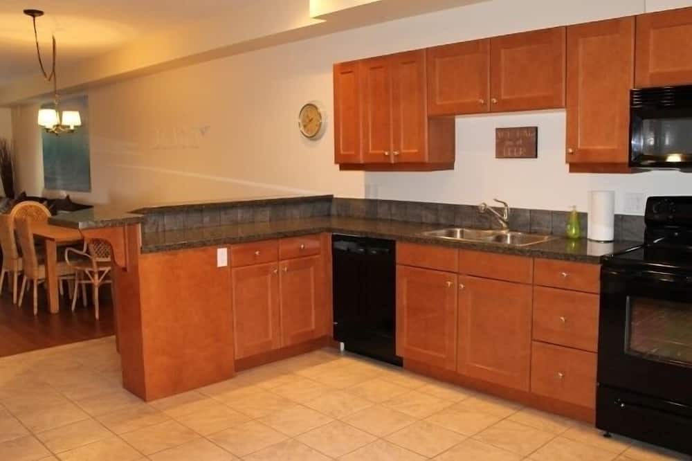 Photo of Kitchen in Okanagan-Similkameen
