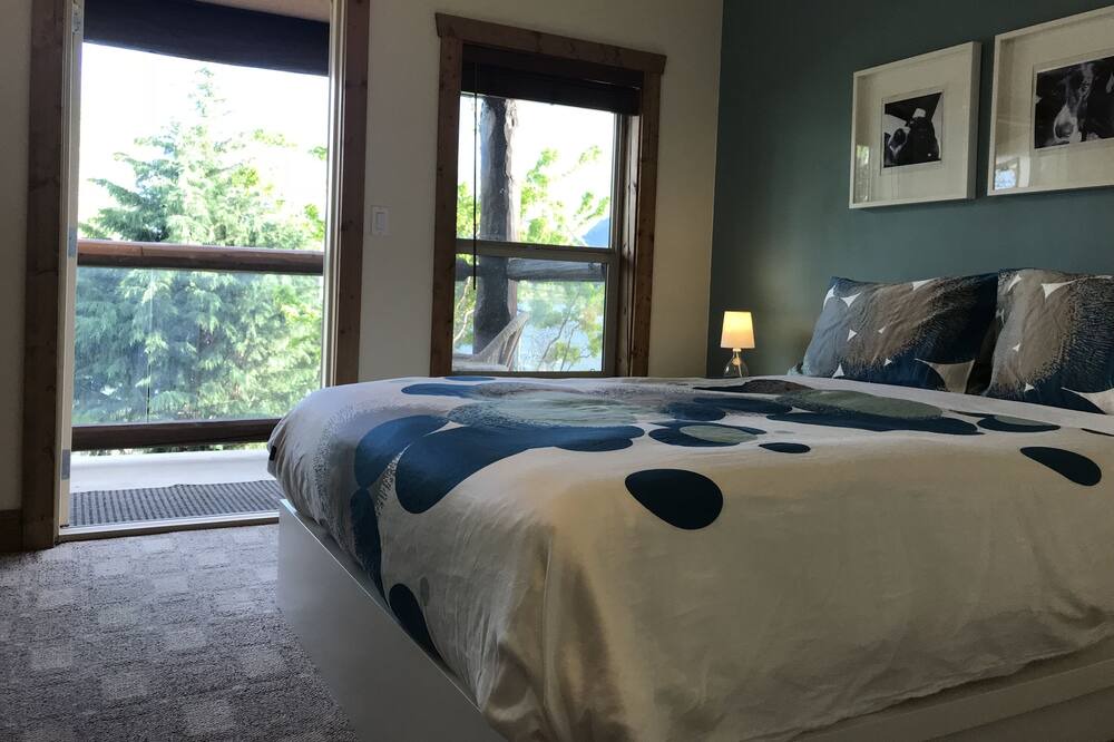 Photo of Bedroom in Okanagan-Similkameen