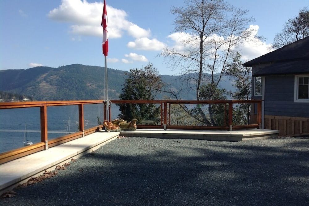 Photo of Others in Maple Bay