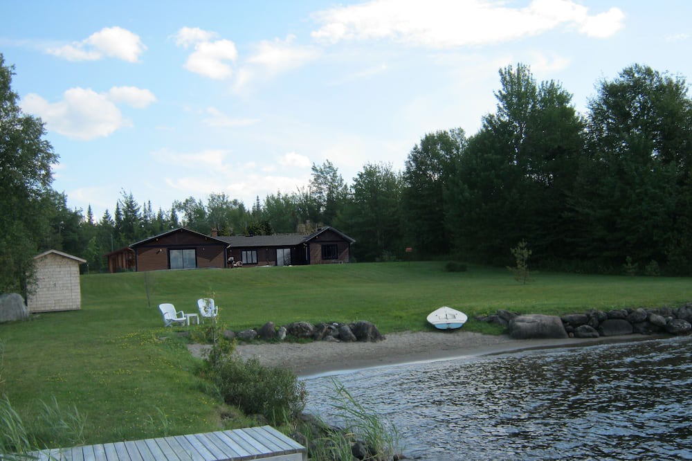 Photo of Outdoor in Stratford
