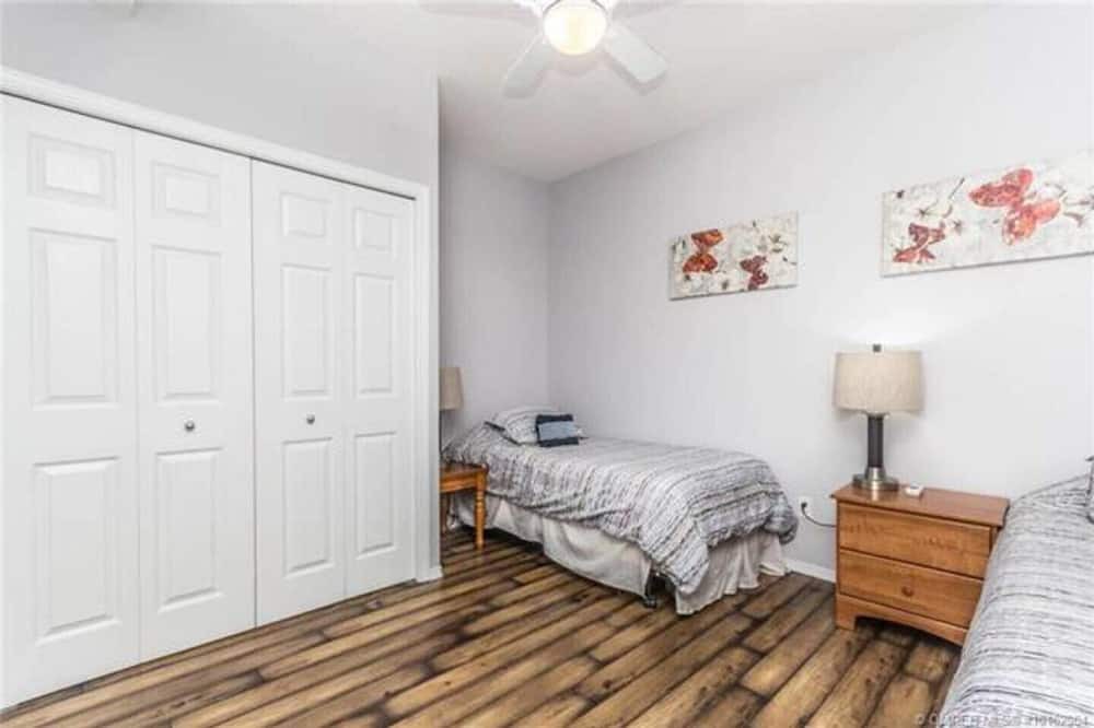 Photo of Bedroom in North End