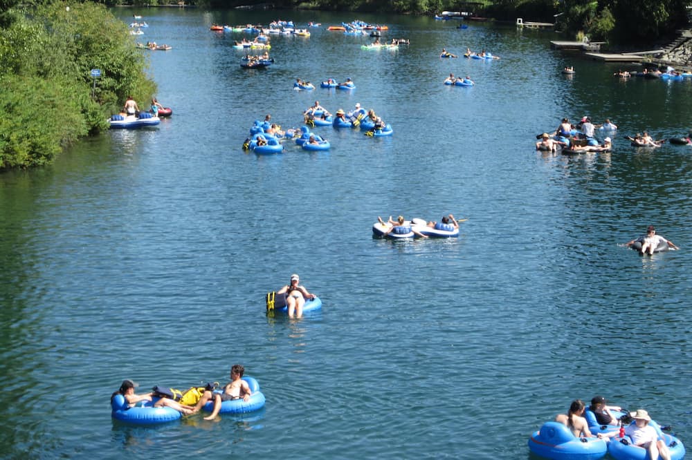 Photo of Others in Crofton