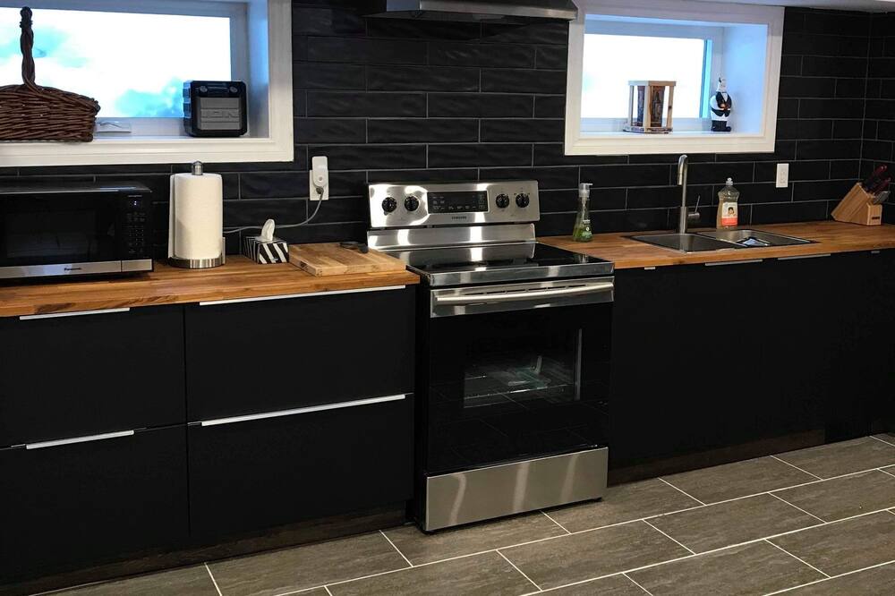 Photo of Kitchen in Utterson