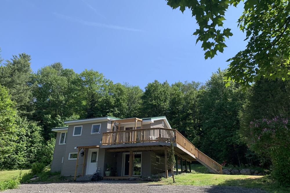 Photo of Outdoor in Utterson