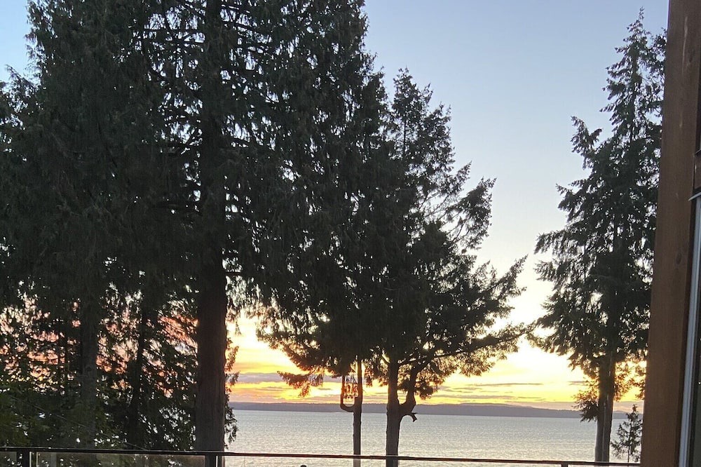 Photo of Patio Balcony in Chemainus