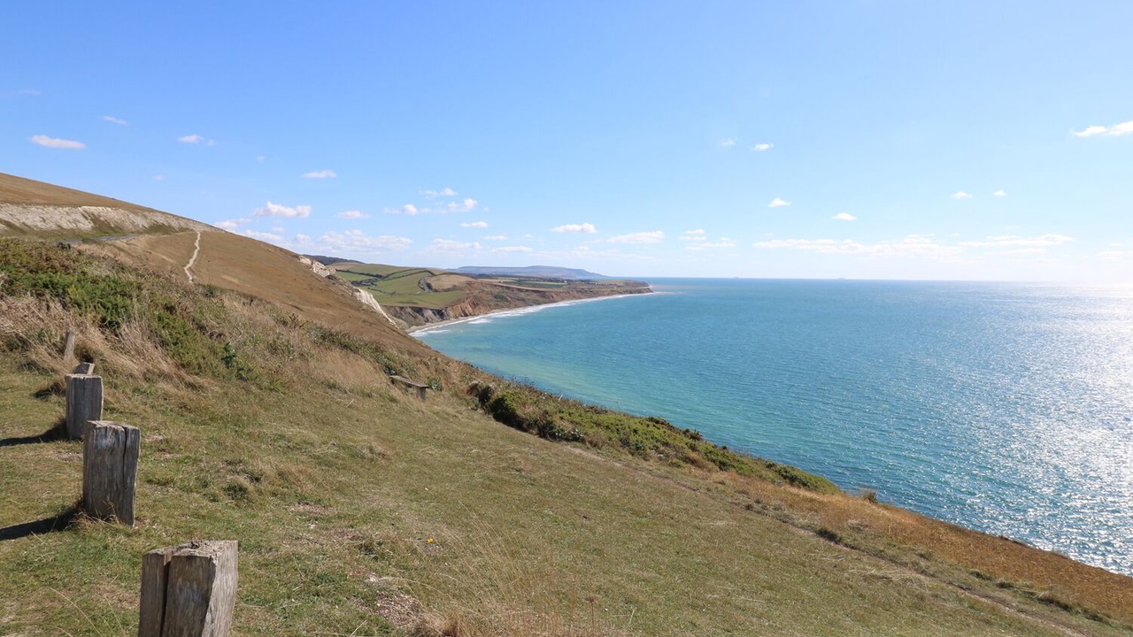Photo of Others in Totland Bay