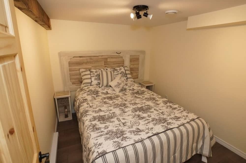 Photo of Bedroom in Sainte-Aurelie