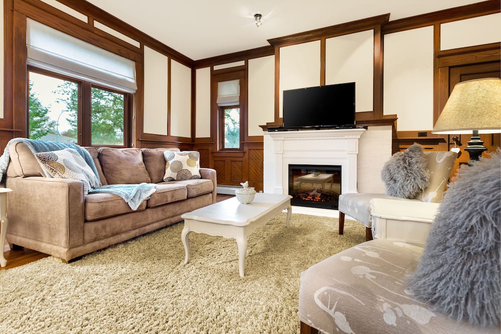 Photo of Livingroom in South Central