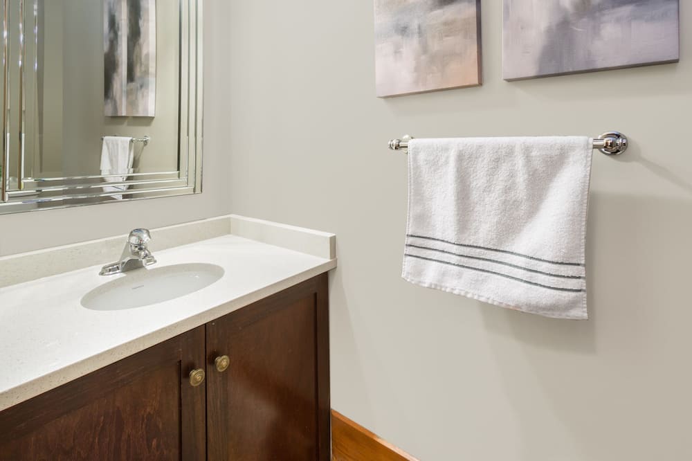 Photo of Bathroom in South Central