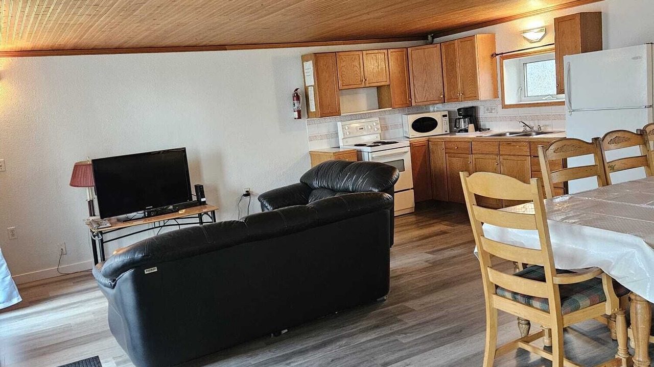 Photo of Bedroom in Sylvan Lake
