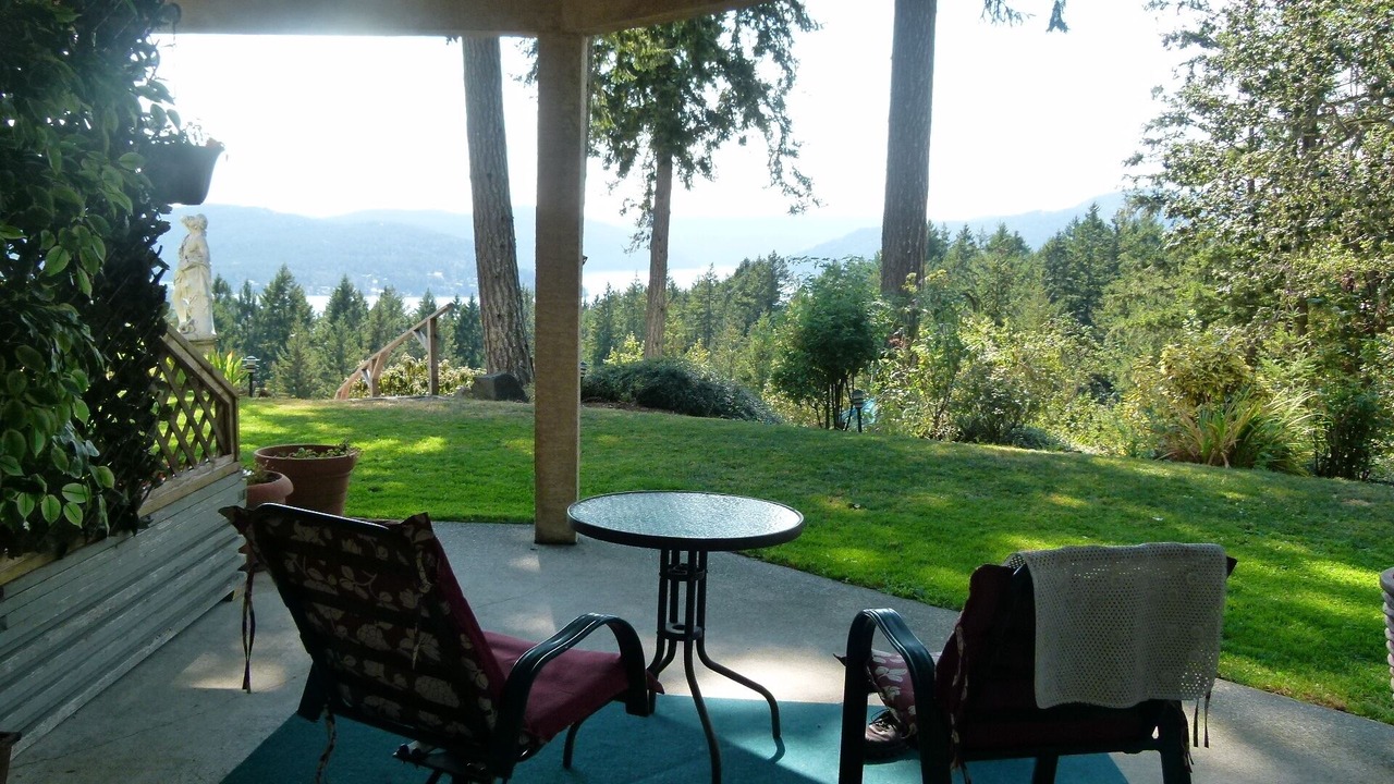 Photo of Patio Balcony in Central Saanich