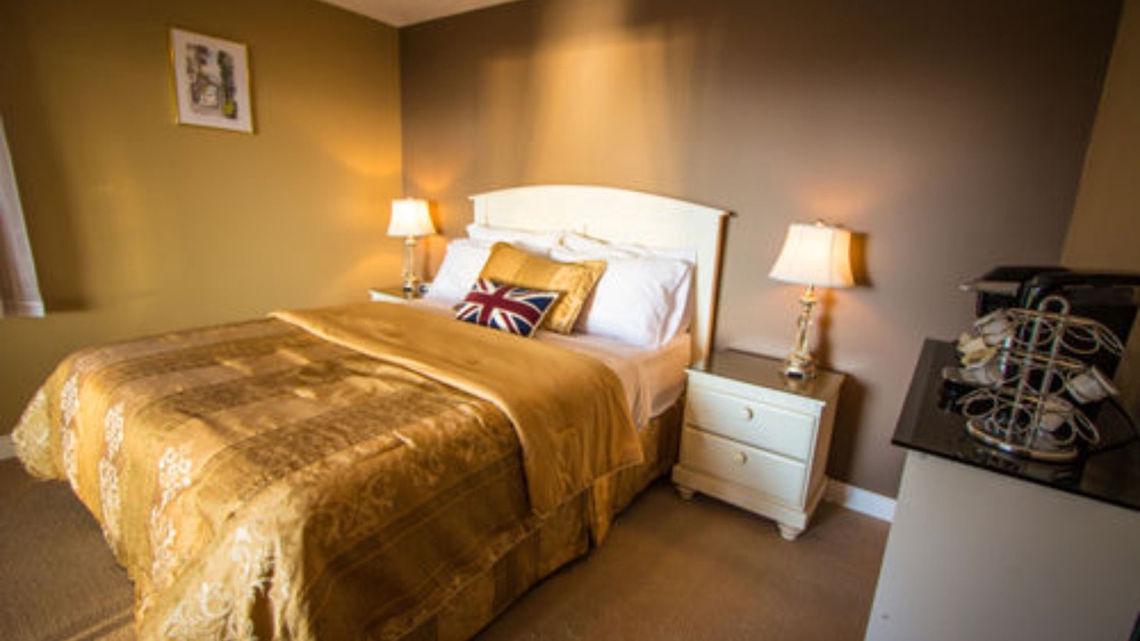 Photo of Bedroom in Central Saanich