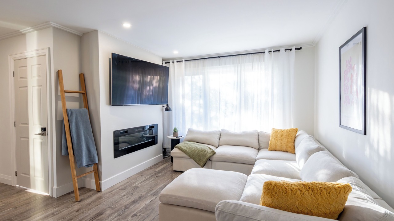 Photo of Livingroom in St. Catharines