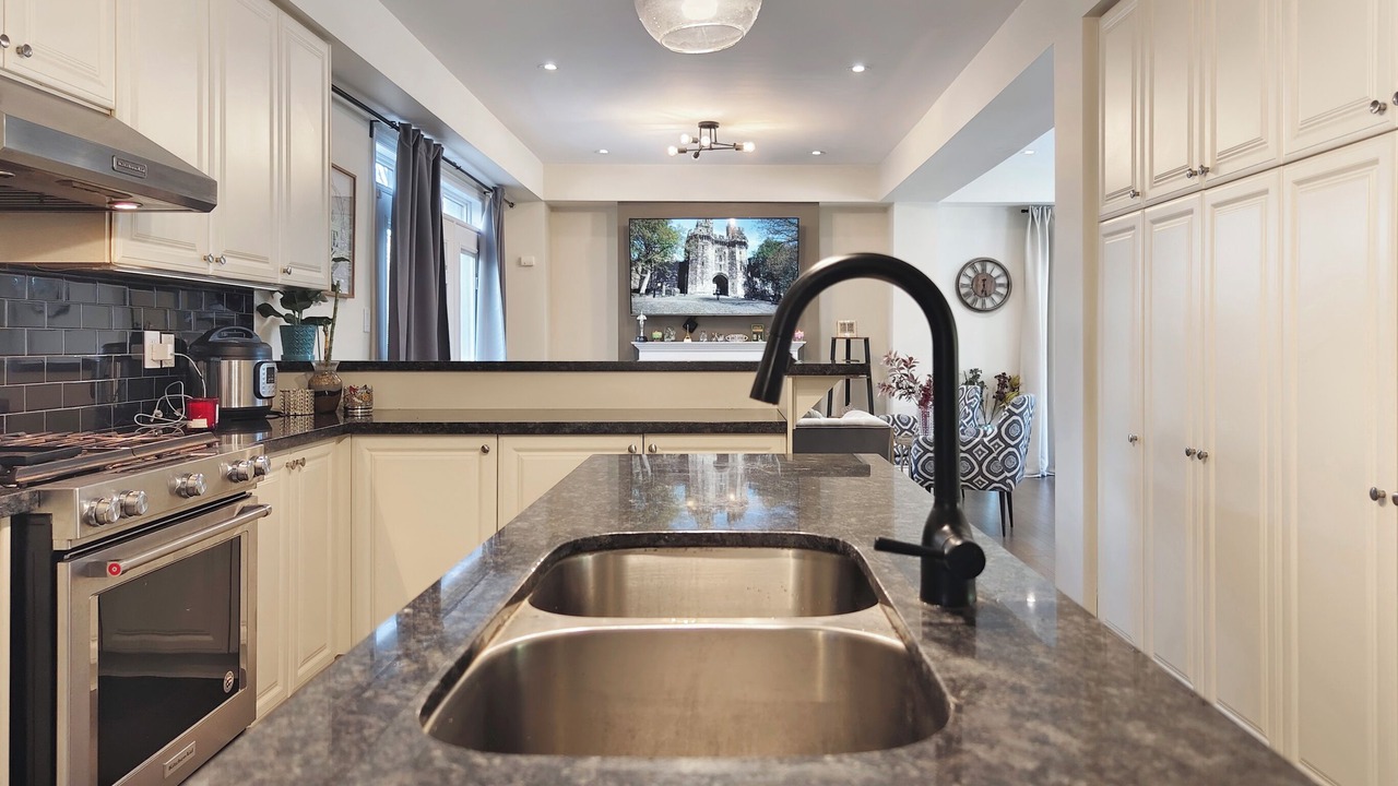 Photo of Kitchen in Lakeview