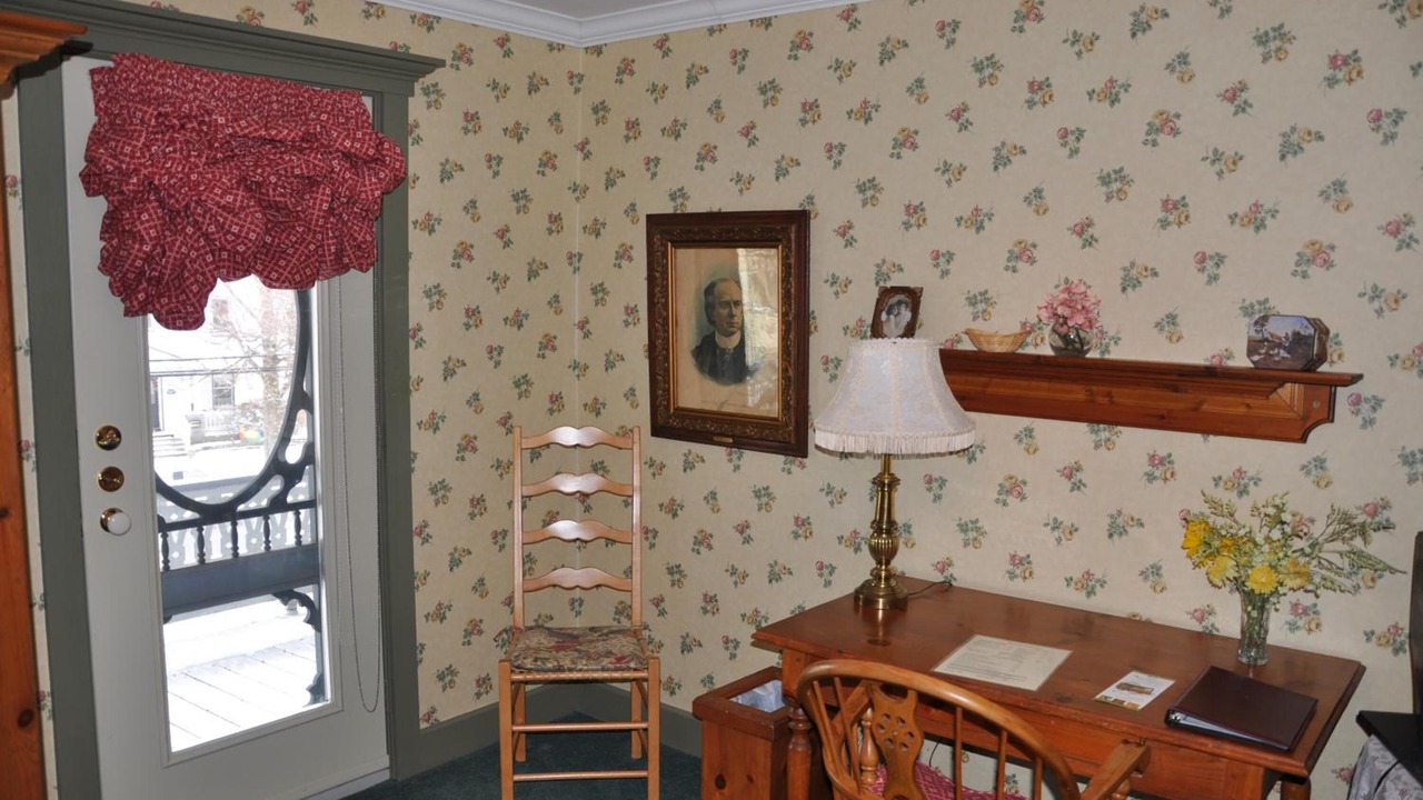 Photo of Bedroom in Knowlton