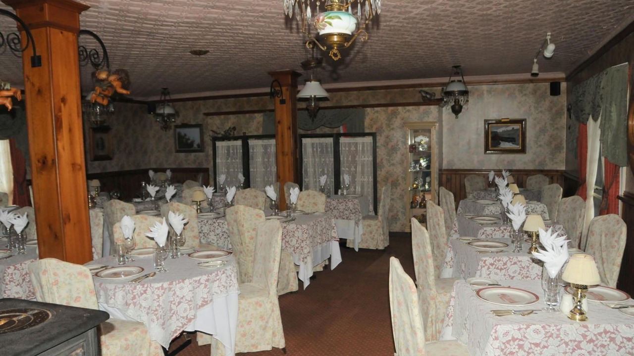 Photo of Others in Knowlton