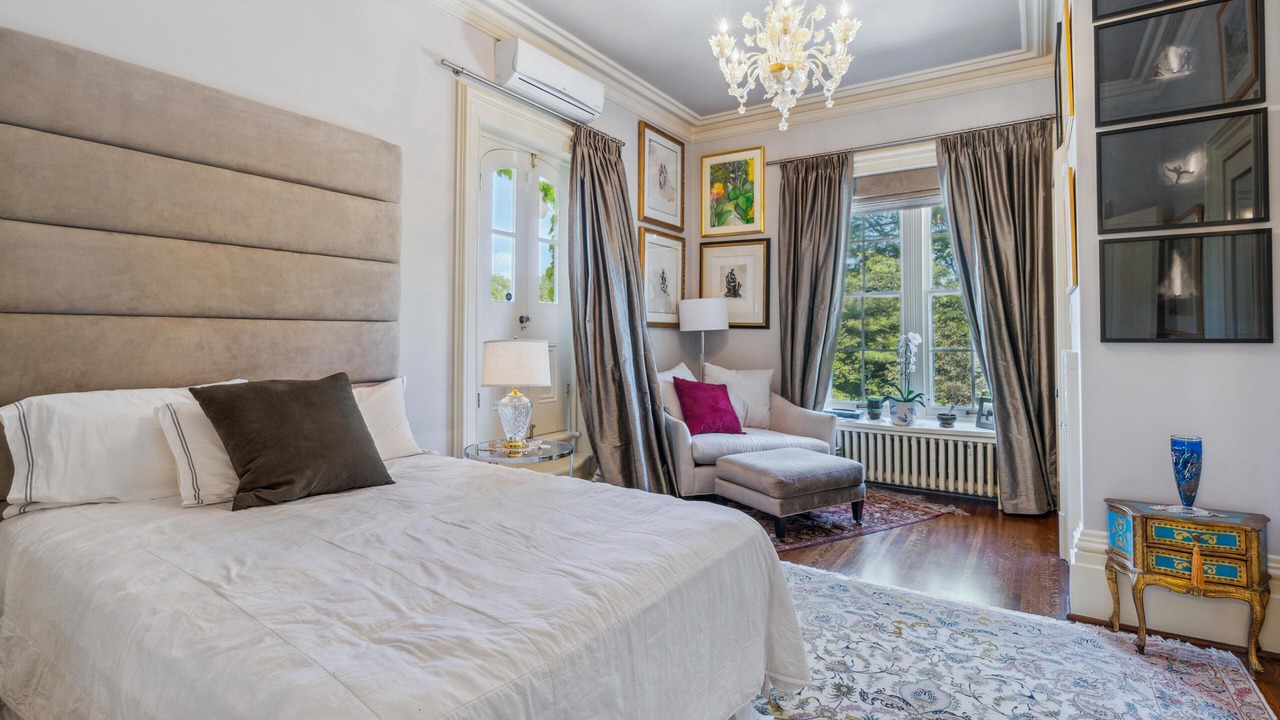 Photo of Bedroom in Paris
