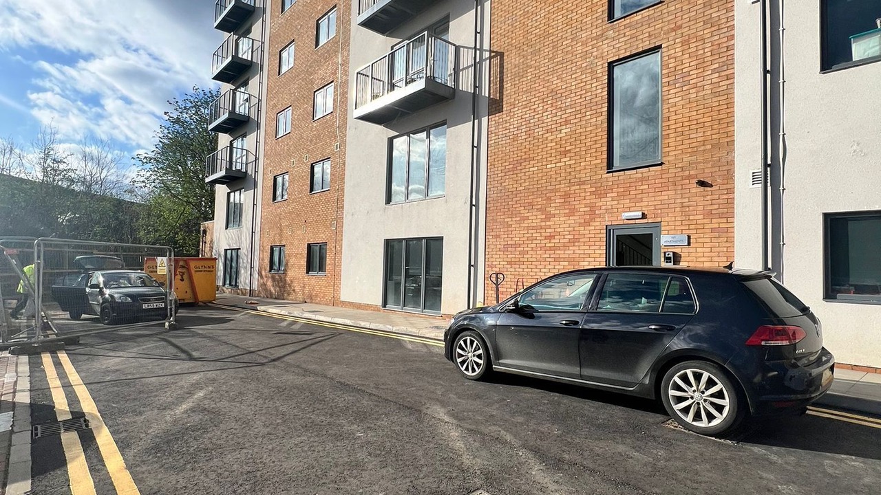 Photo of Outdoor in Luton
