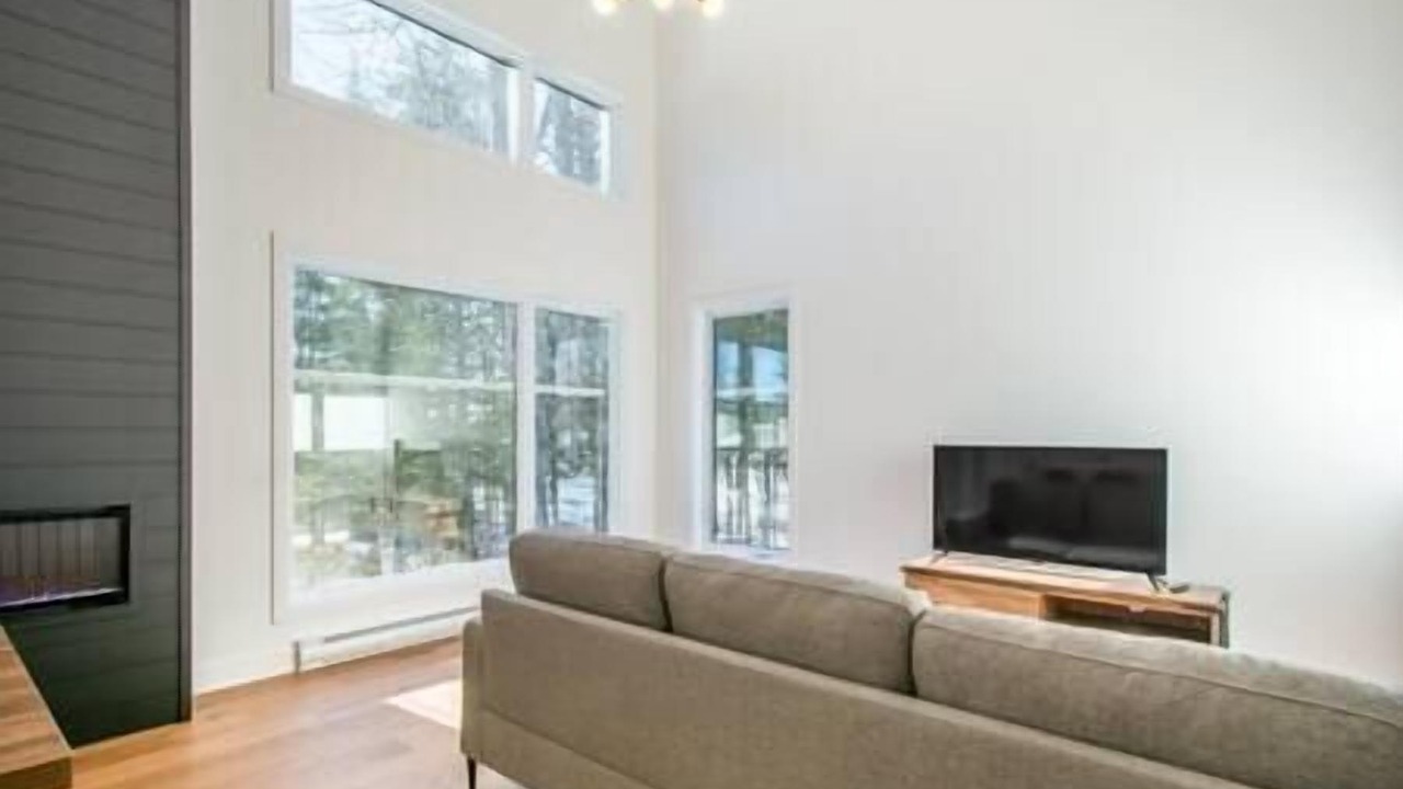 Photo of Livingroom in Beaulac-Garthby