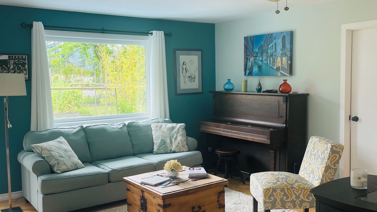 Photo of Livingroom in Chemainus