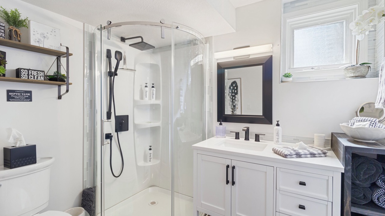 Photo of Bathroom in Kamloops
