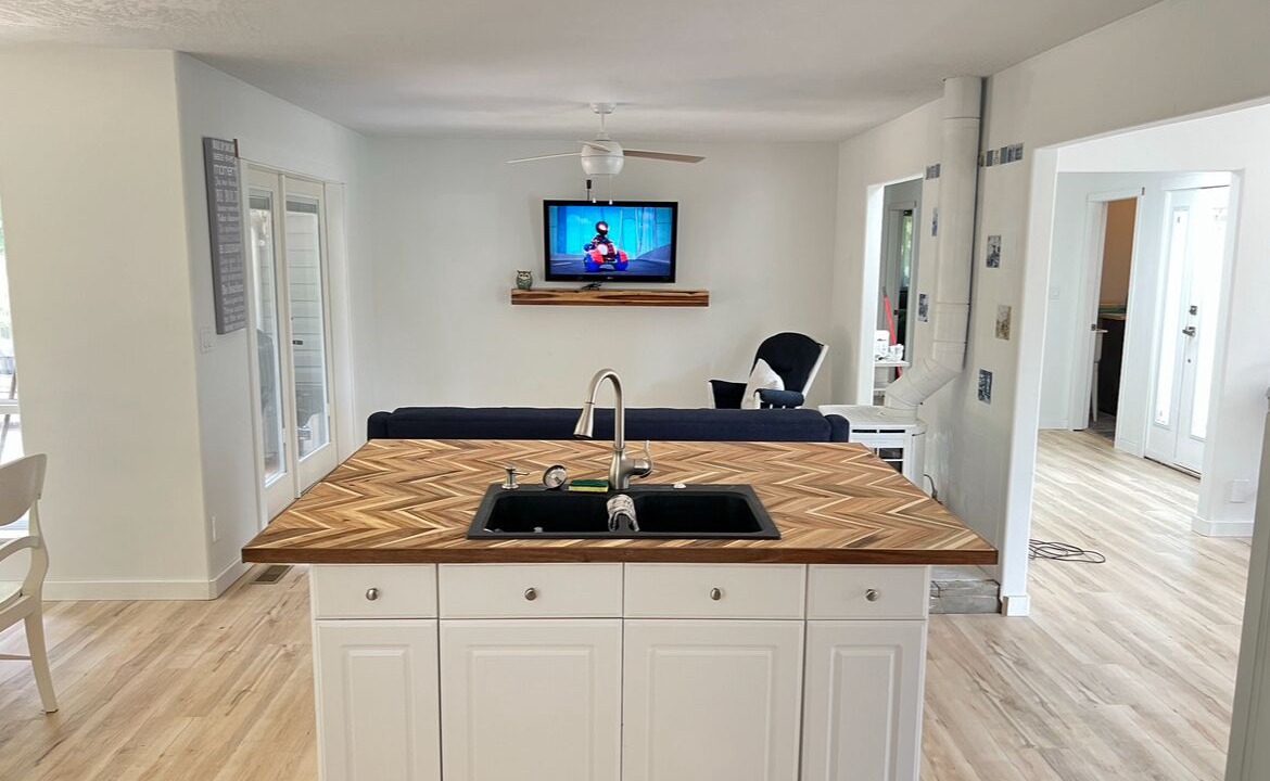 Photo of Kitchen in Fanny Bay
