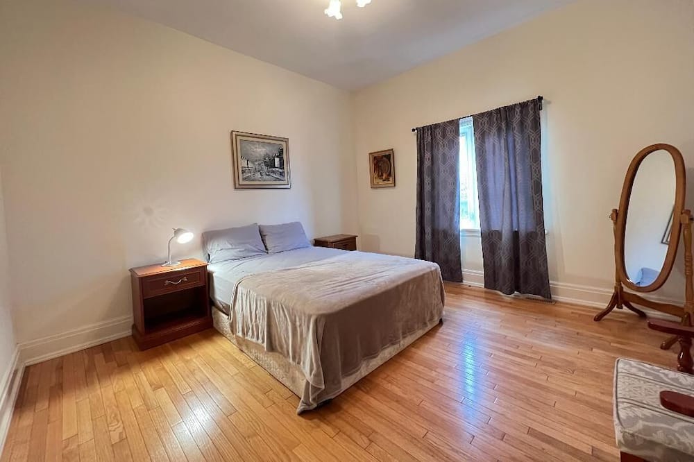 Photo of Bedroom in Grimsby