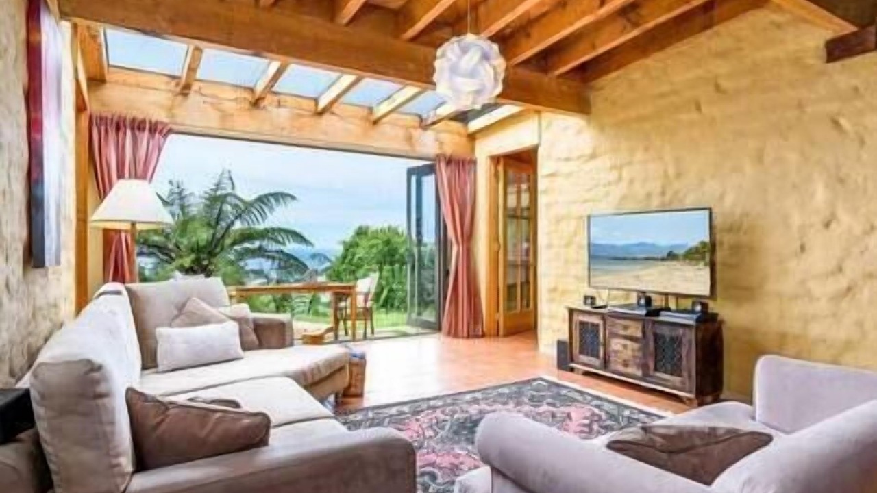 Photo of Livingroom in Pakawau