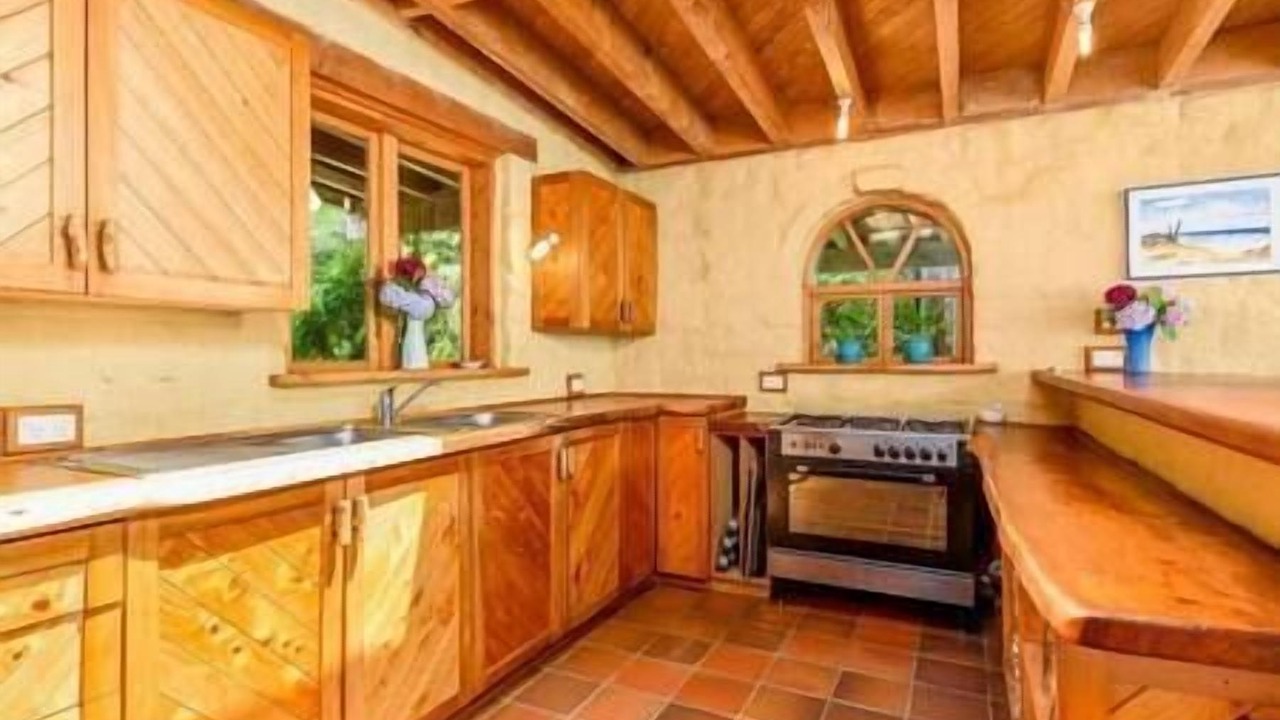 Photo of Kitchen in Pakawau