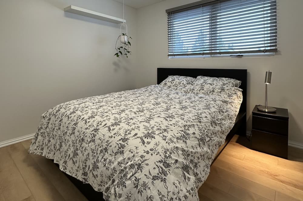 Photo of Bedroom in Southeast Calgary
