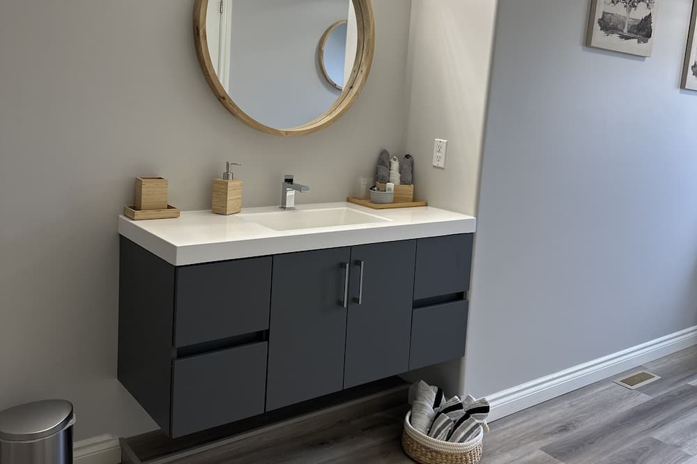 Photo of Bathroom in Bayham