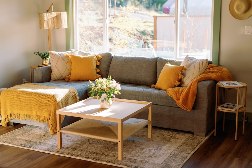 Photo of Livingroom in Shawnigan Lake