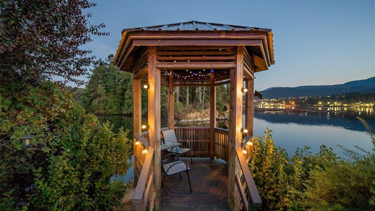 Photo of Outdoor in North Oyster