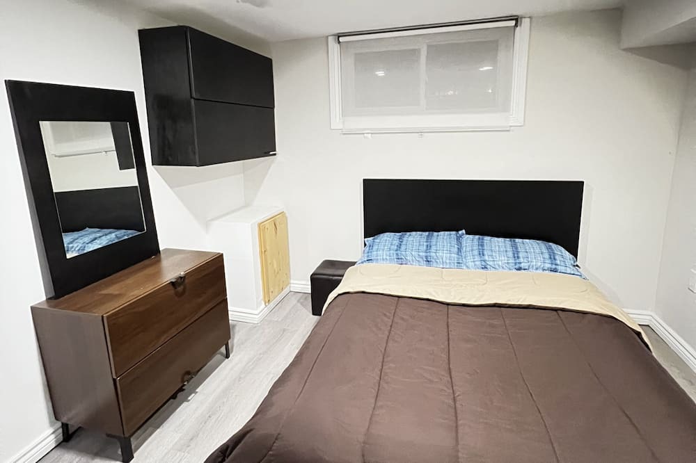 Photo of Bedroom in Newmarket