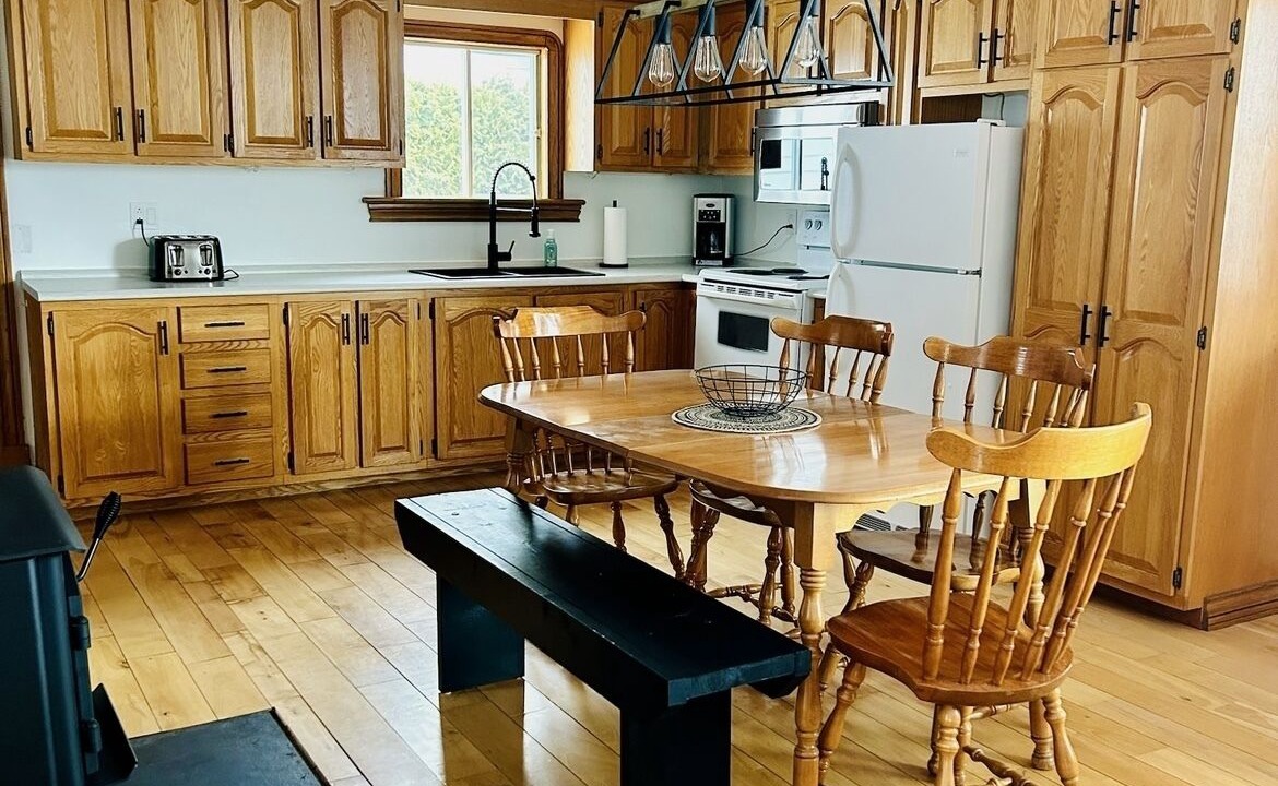 Photo of Kitchen in Le Haut-Saint-Francois Regional County Municipality