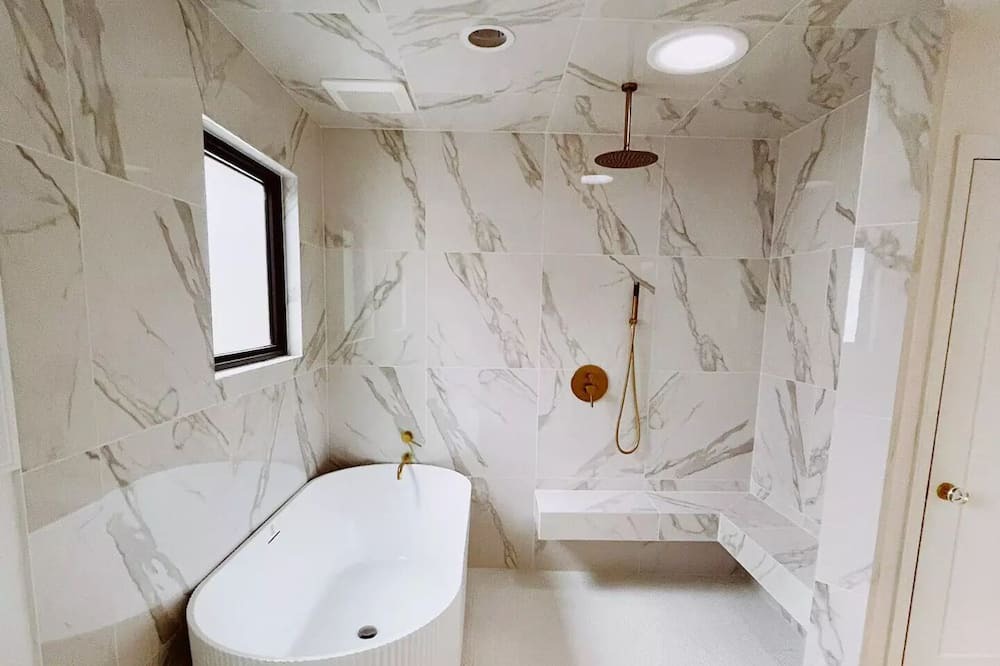 Photo of Bathroom in West Kelowna Estates