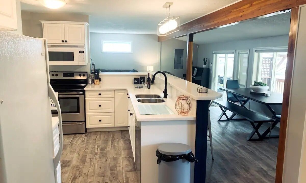 Photo of Kitchen in Lake Cowichan