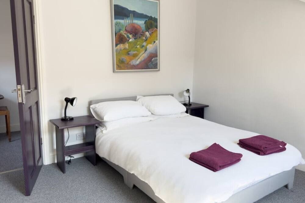 Photo of Bedroom in Mapperley