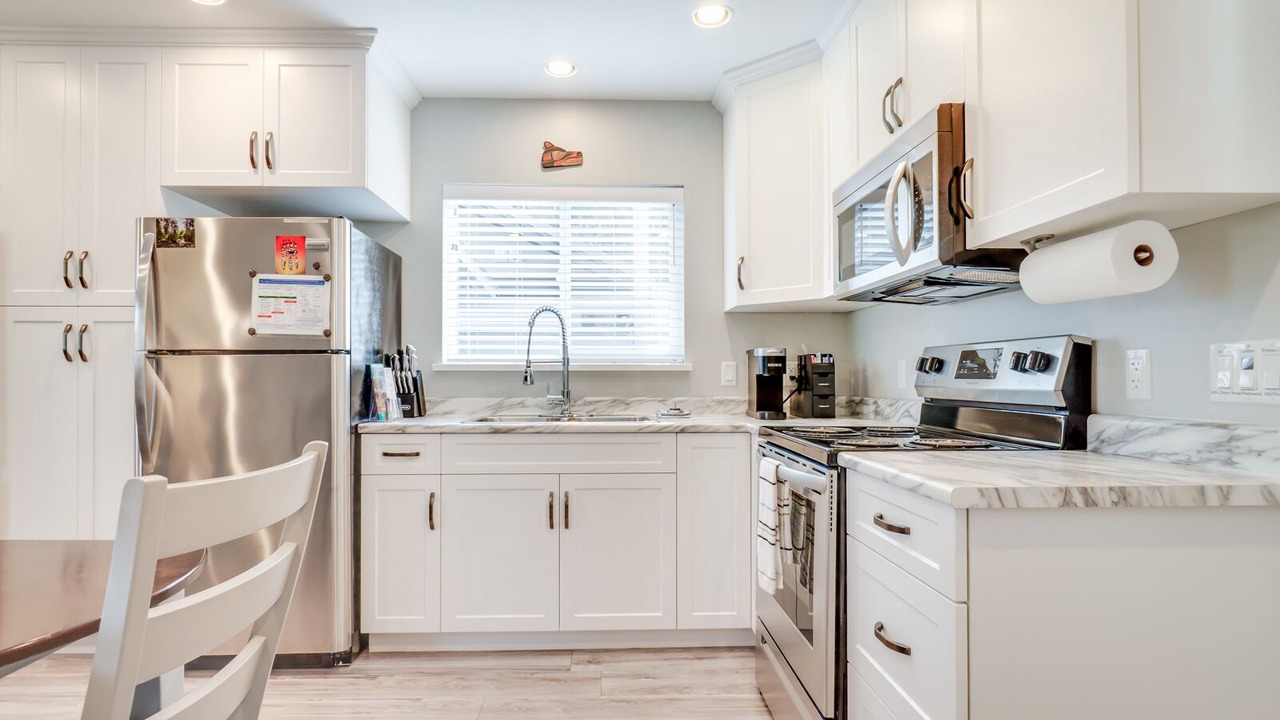 Photo of Kitchen in Port Alberni