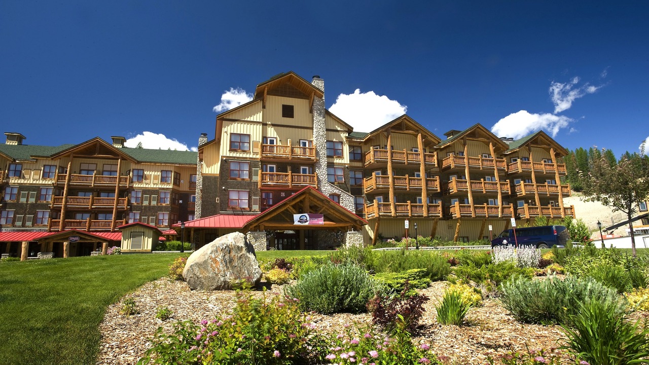 Photo of Buildings in East Kootenay