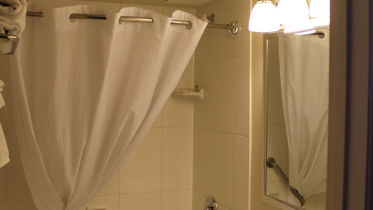 Photo of Bathroom in Connaught