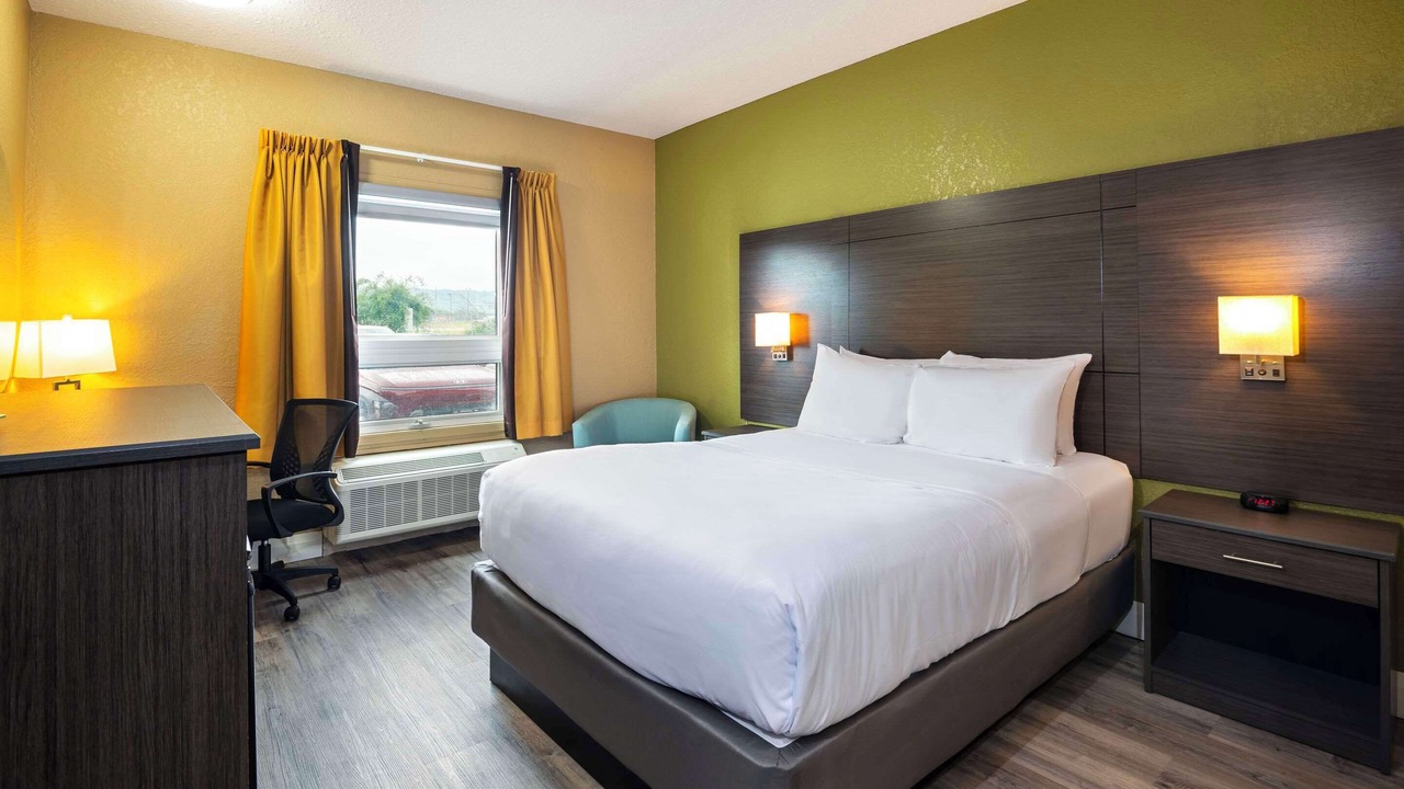Photo of Bedroom in Grimsby